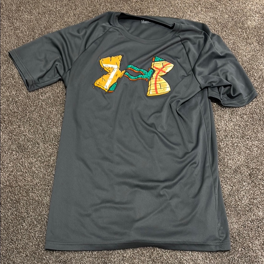 Under Armour Gray Graphic T-Shirt Boys XL